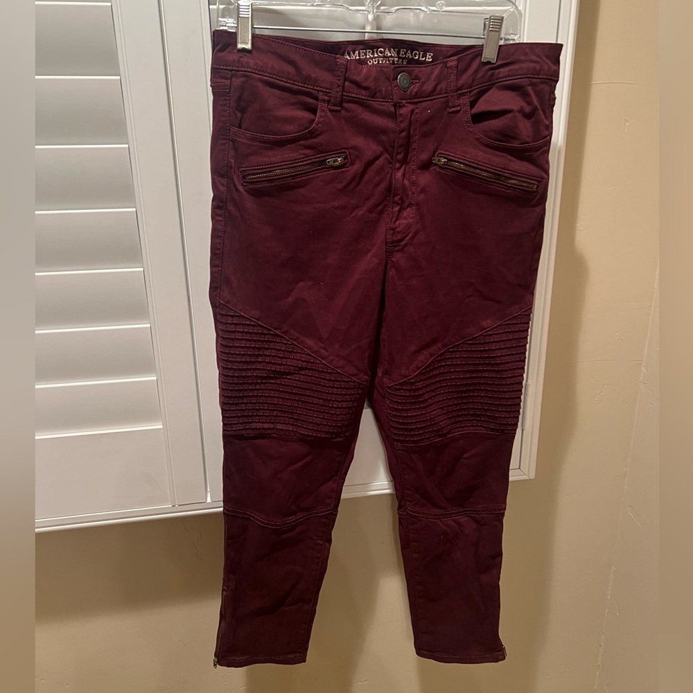 American Eagle Burgundy Moto Jeans Super Stretch -Short size 14